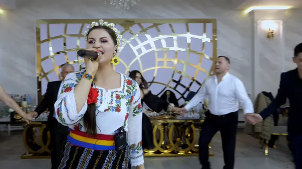 Marina Bumbu - Solist pentru evenimente în Cluj